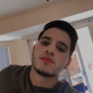 Meet your Posher, Christian